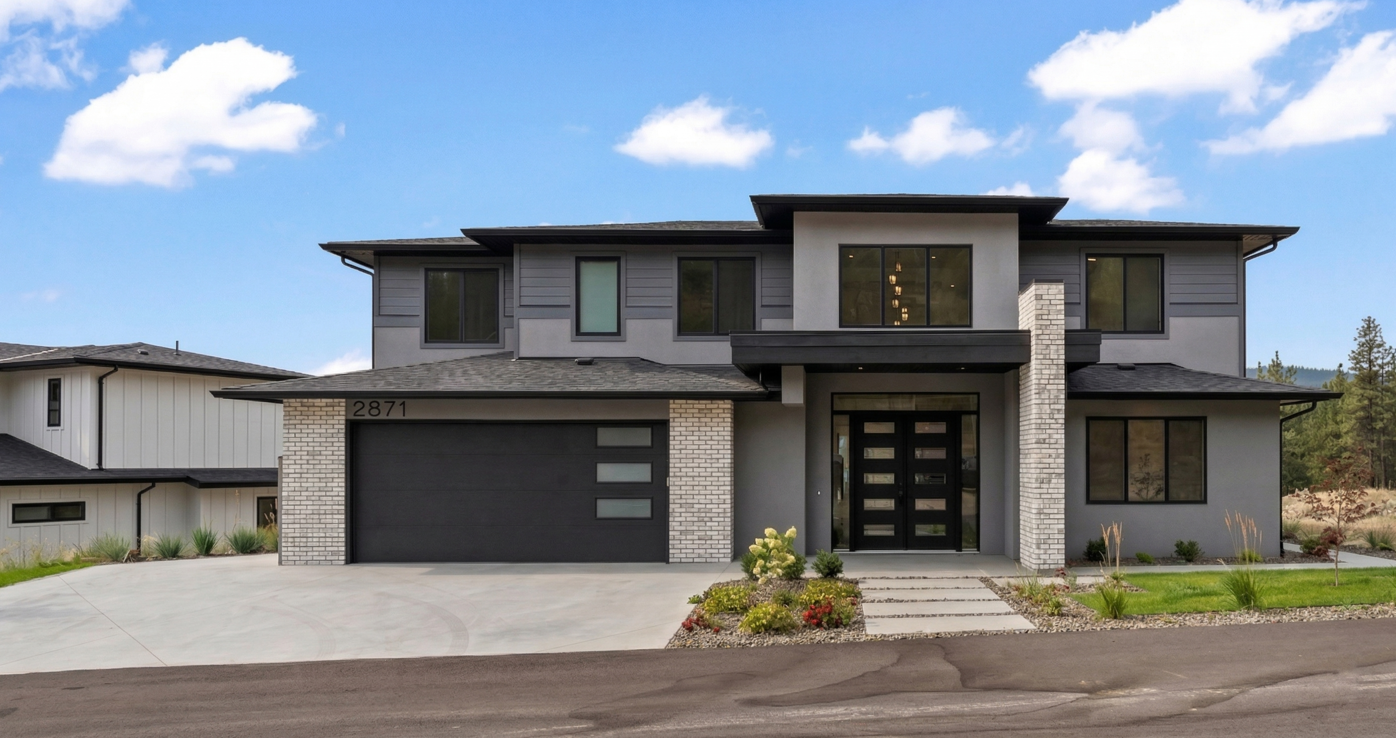 Front exterior view of Copper Ridge Residence